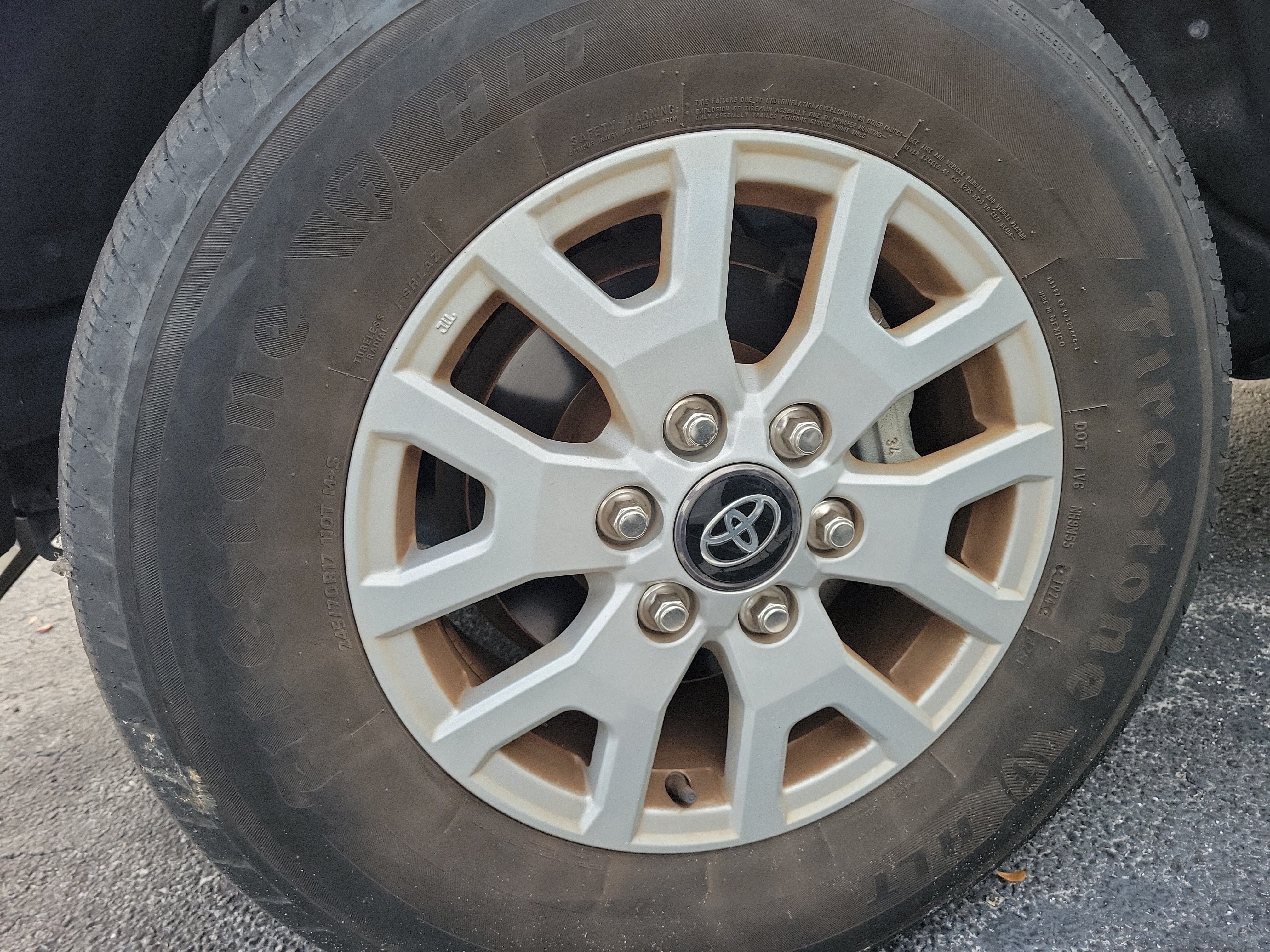 Used 2024 Toyota Tacoma SR5 w/ SR5 Upgrade Package RWD image 6