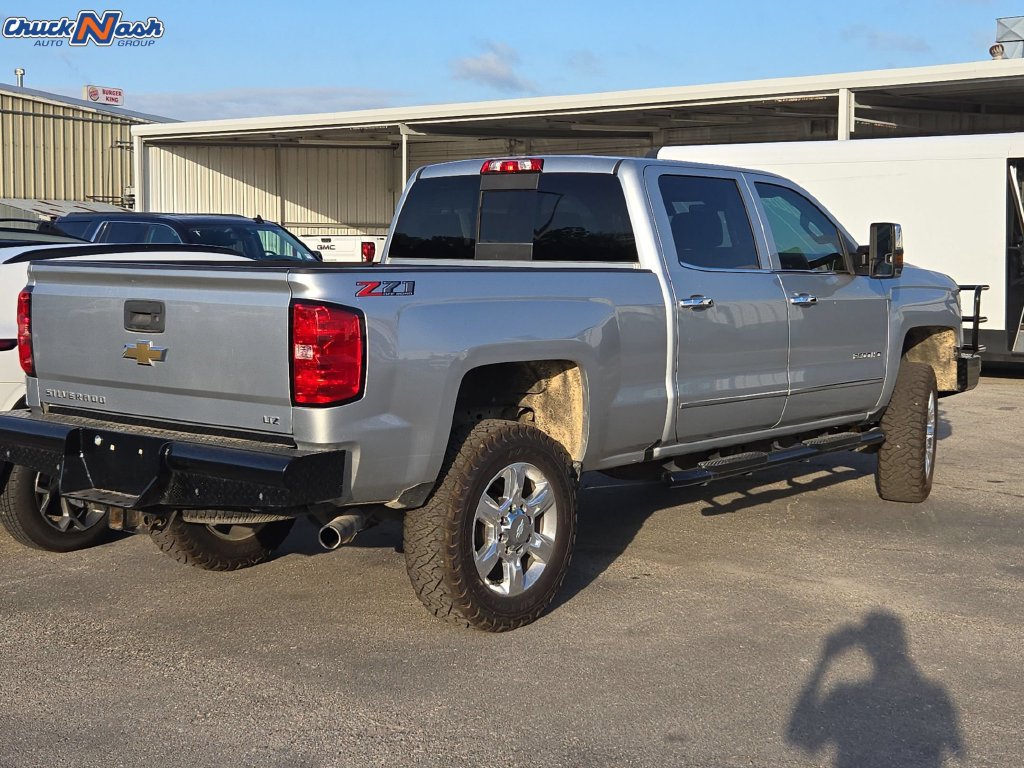 Used 2018 Chevrolet Silverado 2500 LTZ w/ LTZ Plus Package AWD/4WD image 4