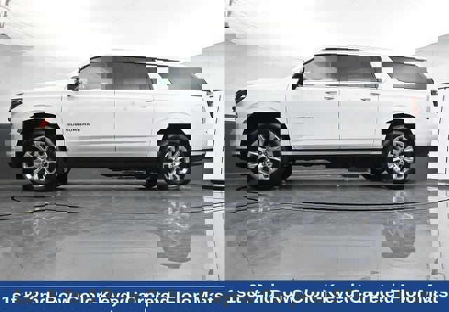 Used 2023 Chevrolet Suburban Premier image 37