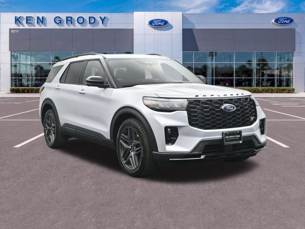 New 2026 Ford Explorer ST w/ Sun And Sound Package