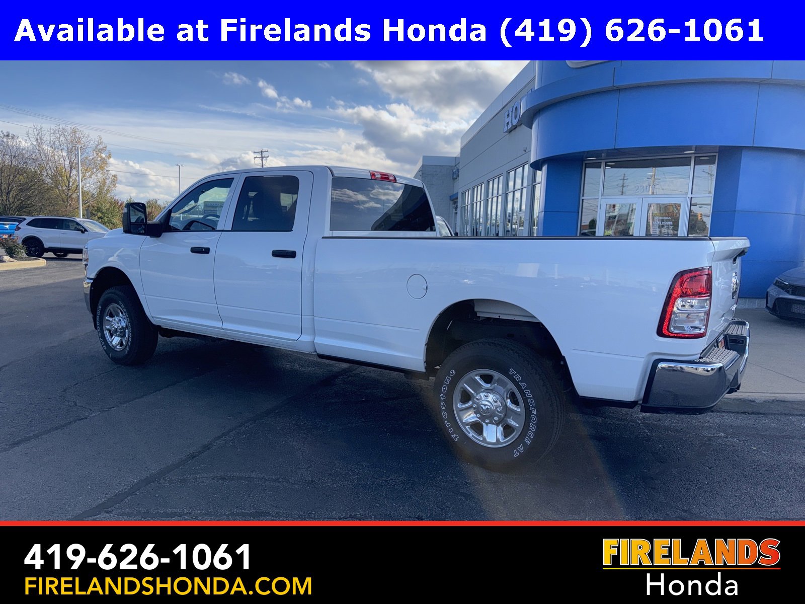Used 2023 RAM 2500 Tradesman w/ Chrome Appearance Group image 3