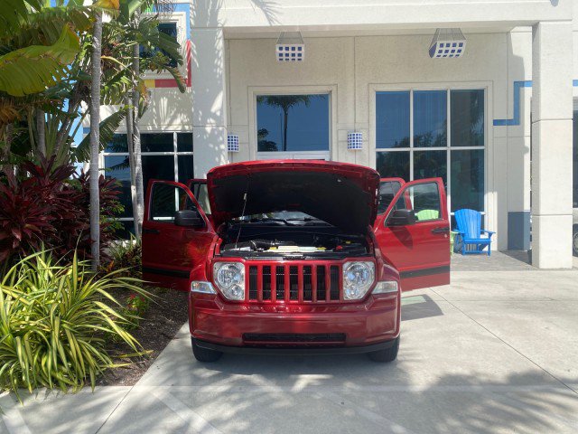 Used 2010 Jeep Liberty Sport w/ Popular Equipment Group image 17