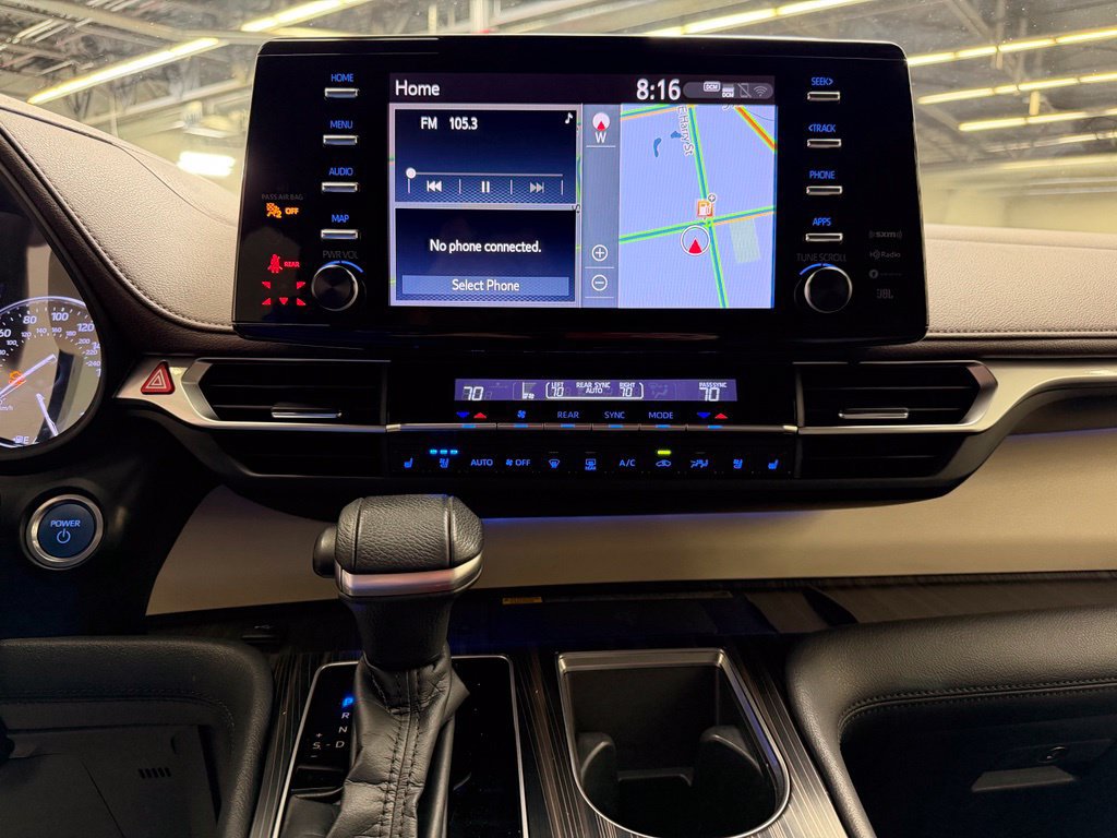 Used 2021 Toyota Sienna Platinum FWD image 28