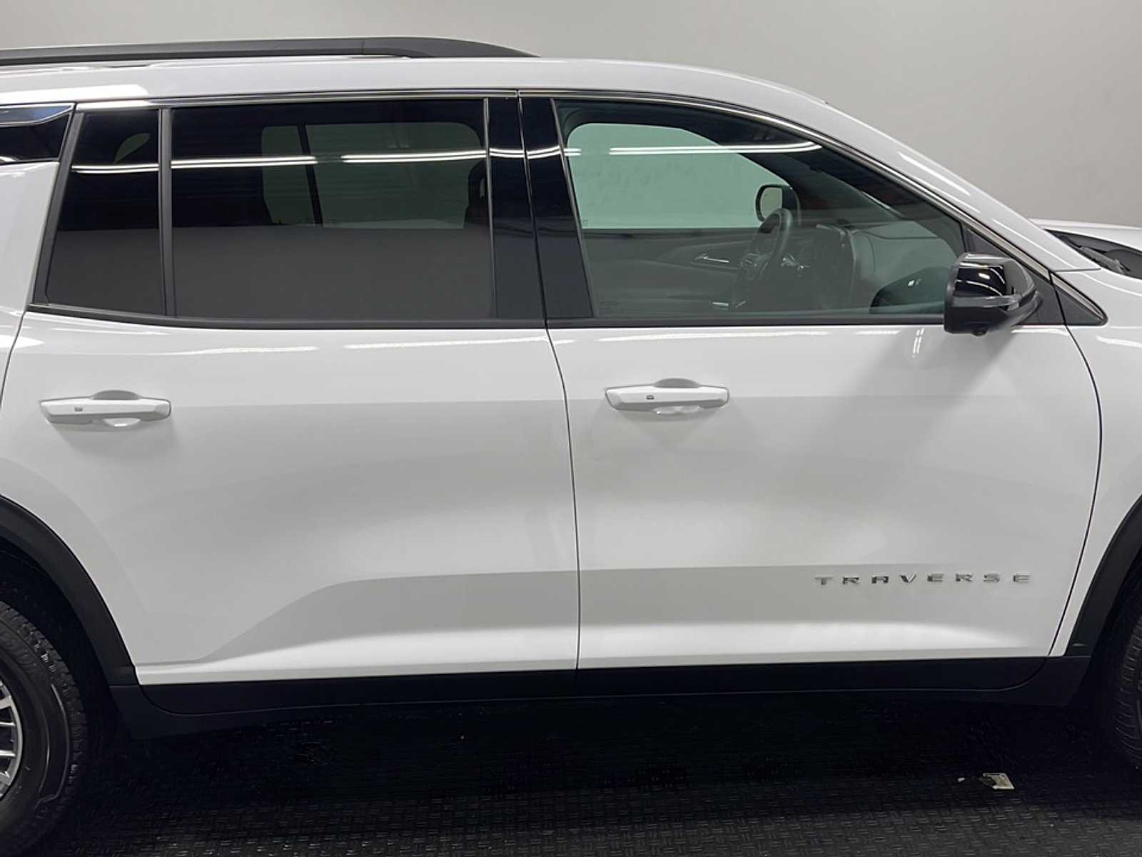 Used 2026 Chevrolet Traverse LT w/ Driver Confidence Package FWD image 22