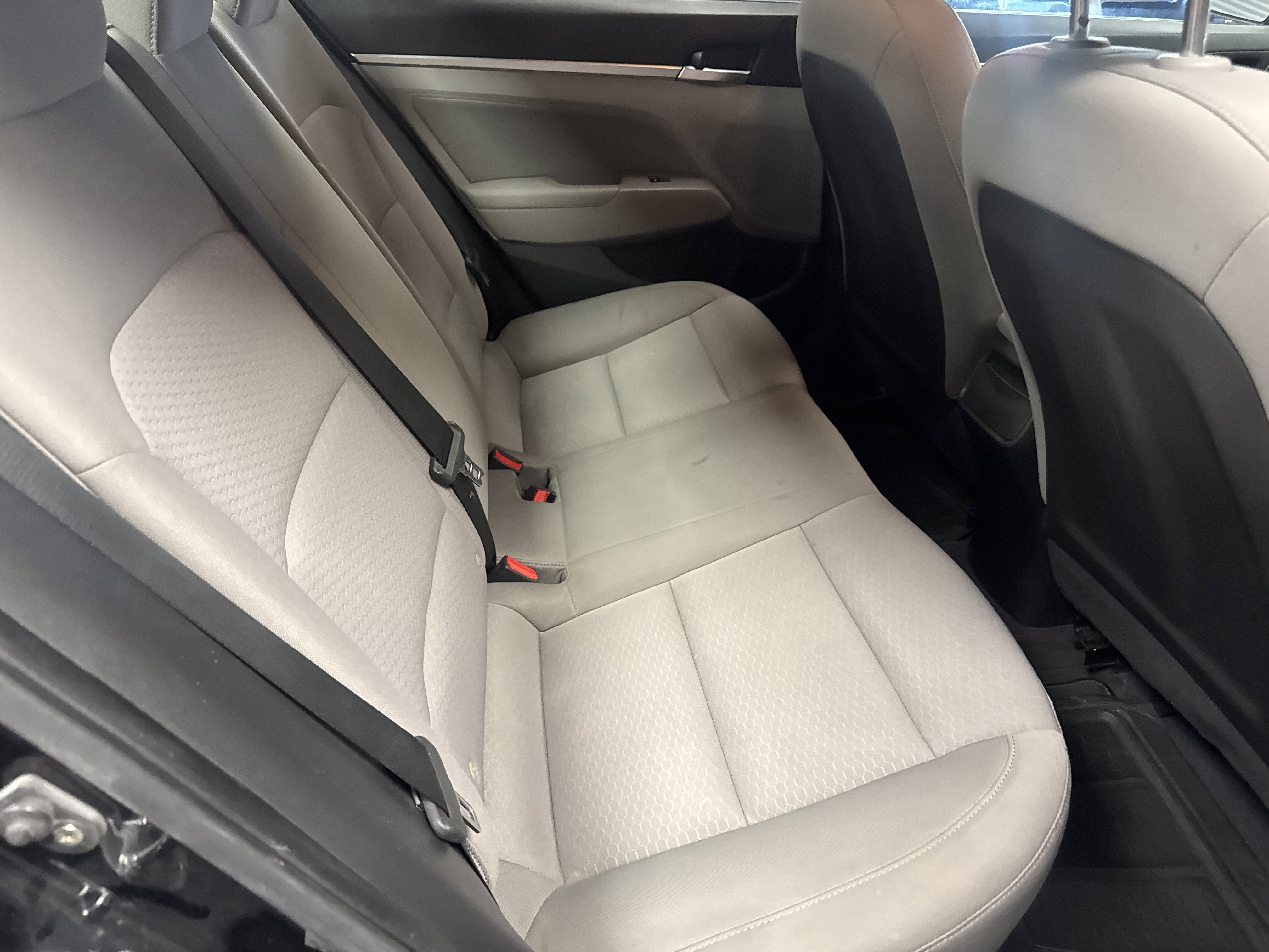 Used 2019 Hyundai Elantra Value Edition image 9