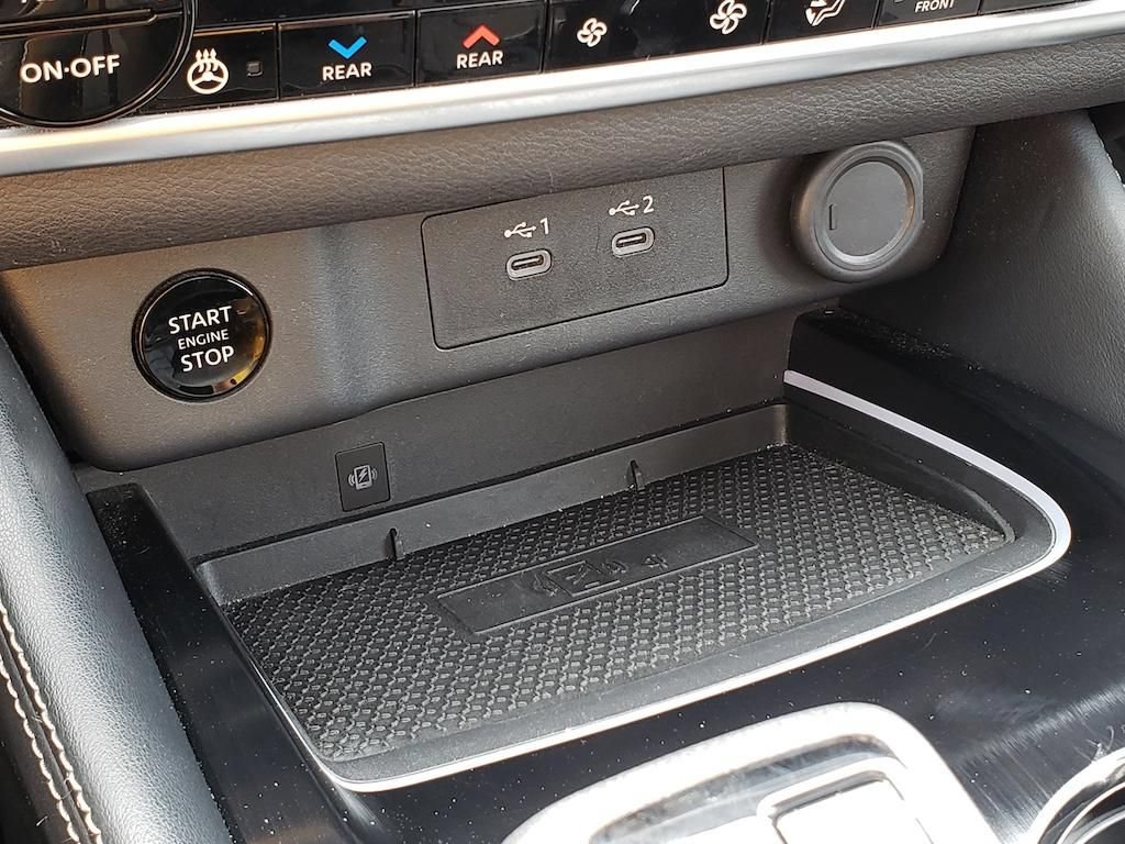 Used 2024 Nissan Rogue Platinum w/ Platinum Premium Package AWD/4WD image 30