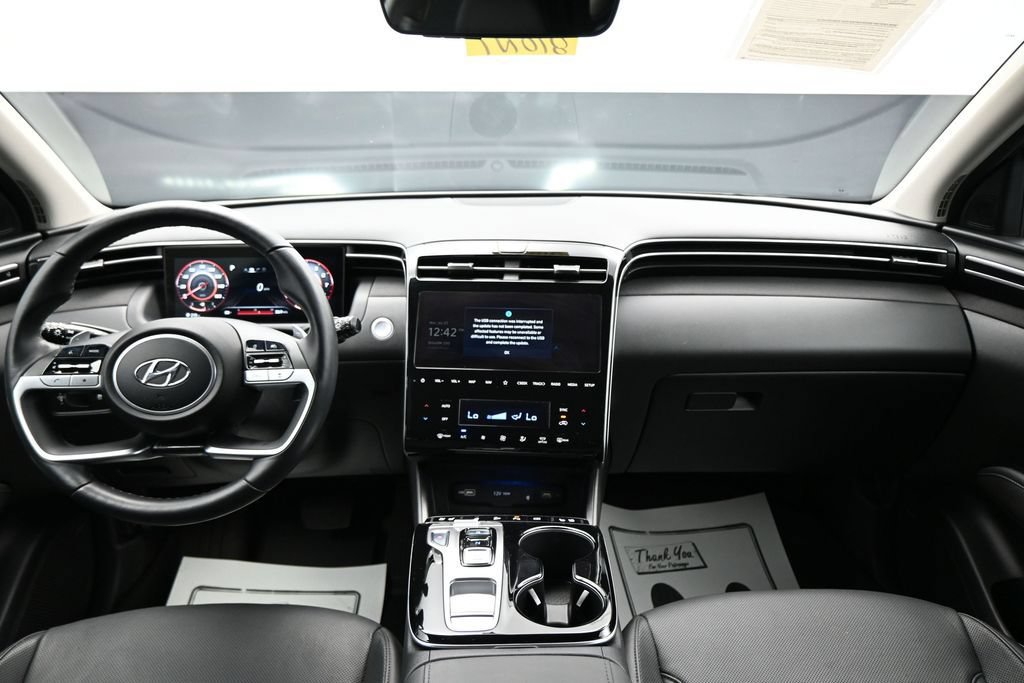 Used 2022 Hyundai Tucson Limited AWD/4WD image 14