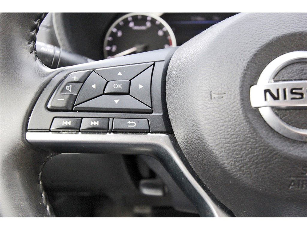 Used 2021 Nissan Sentra SV image 11