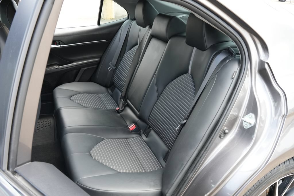 Used 2023 Toyota Camry SE FWD image 17