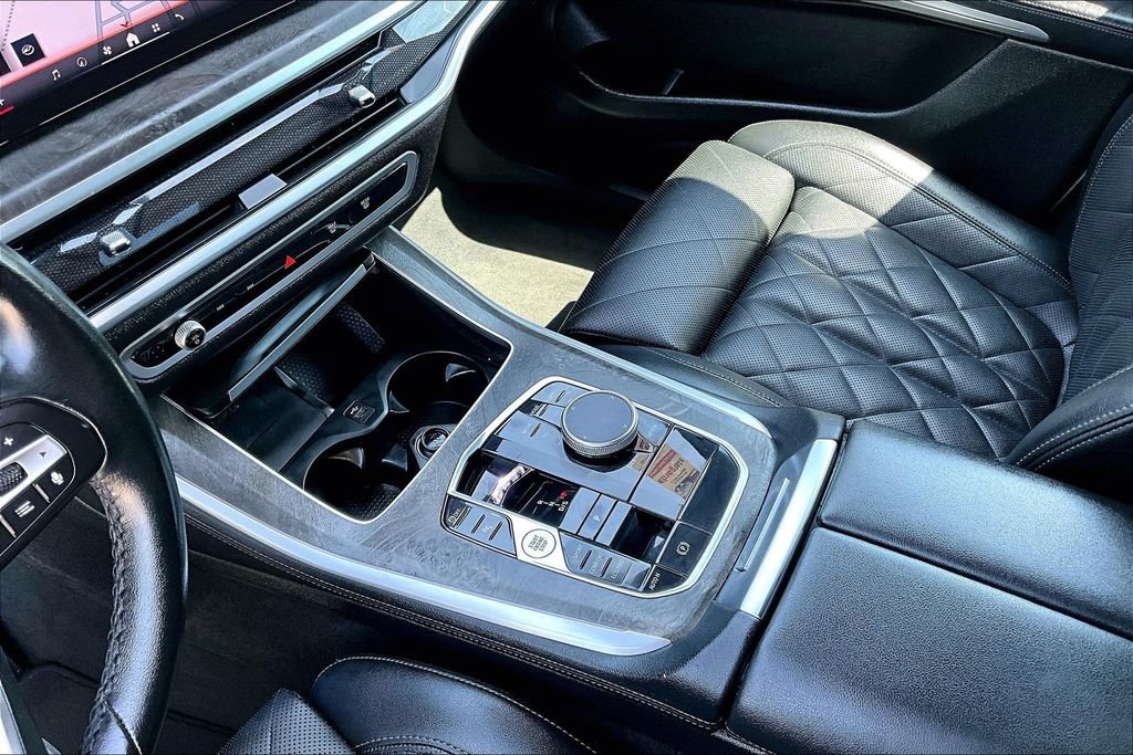 Used 2024 BMW X5 sDrive40i RWD image 11