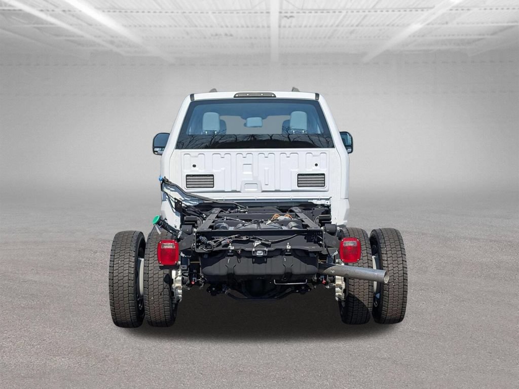 New 2025 Ford F550 4x4 Crew Cab Super Duty image 9