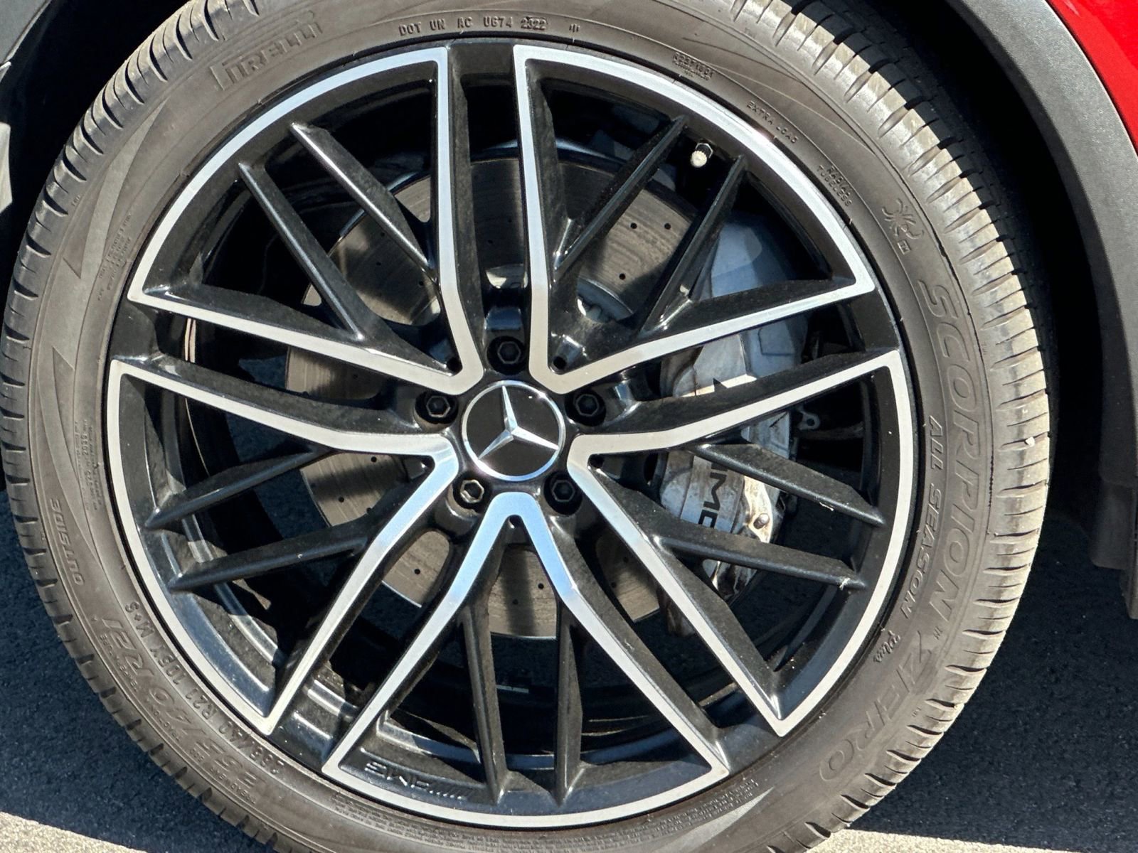 Certified 2020 Mercedes-Benz GLC 43 AMG 4MATIC image 33