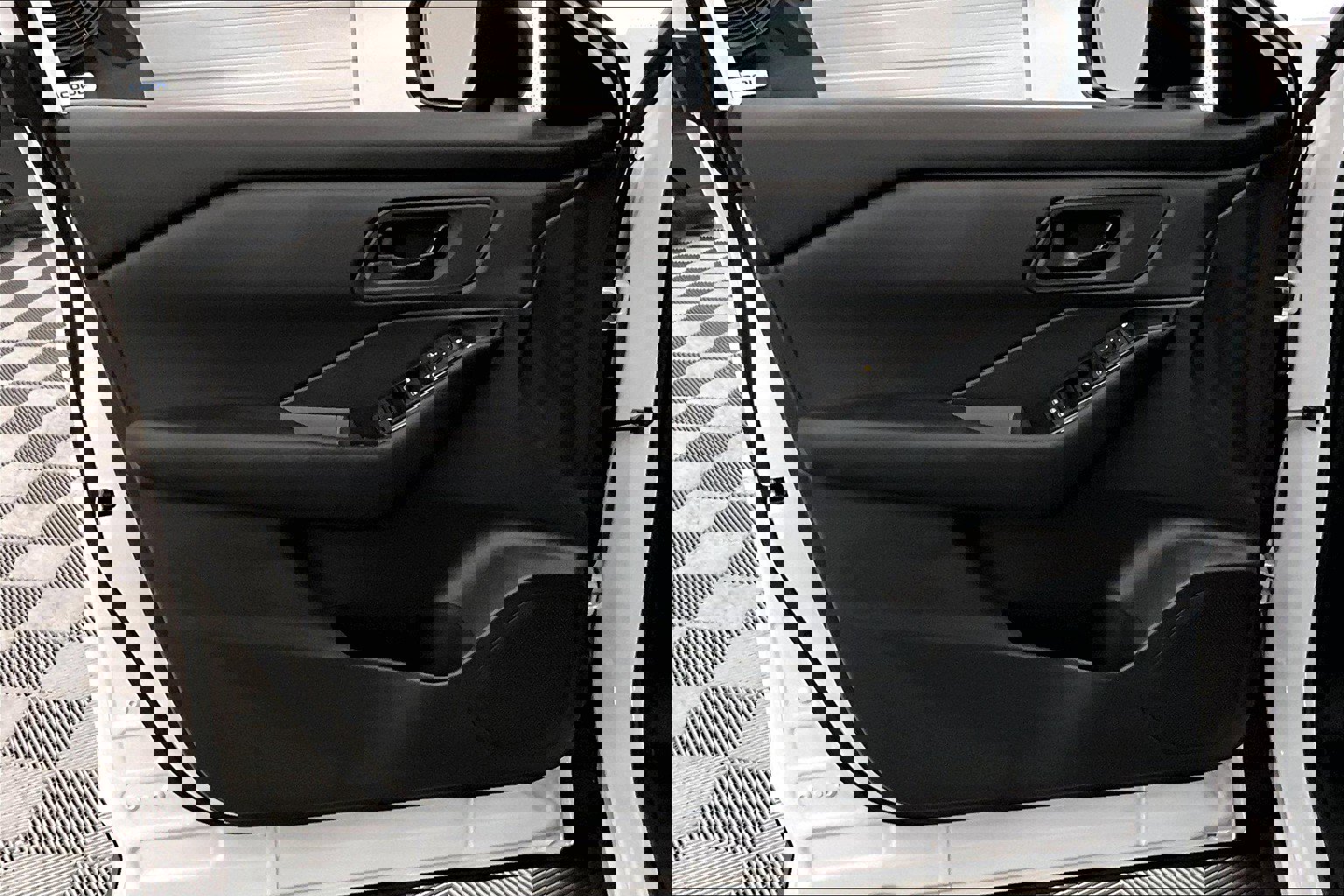 New 2025 Nissan Rogue S image 53