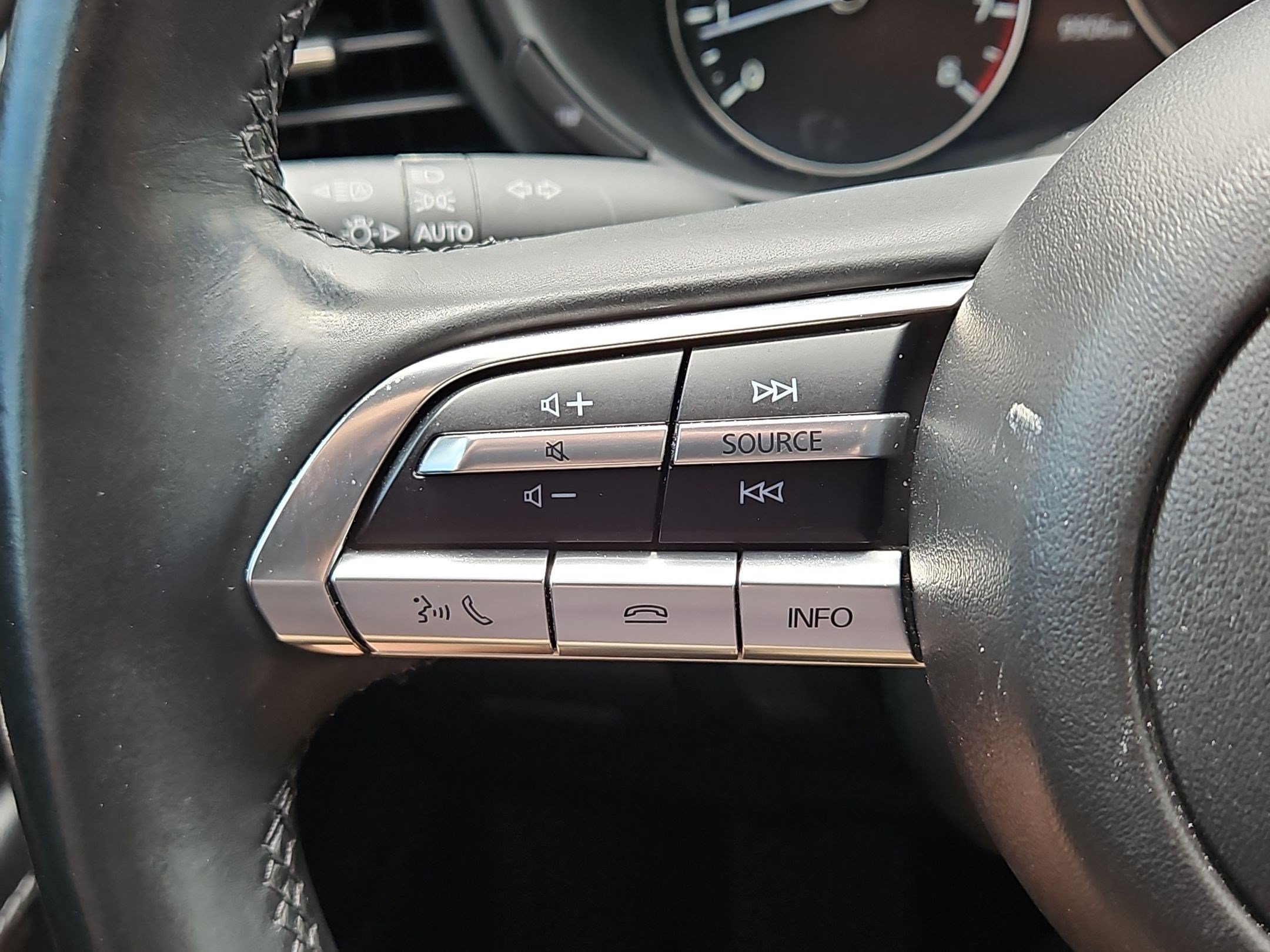 Certified 2023 MAZDA CX-30 AWD 2.5 S w/ Preferred Package image 16