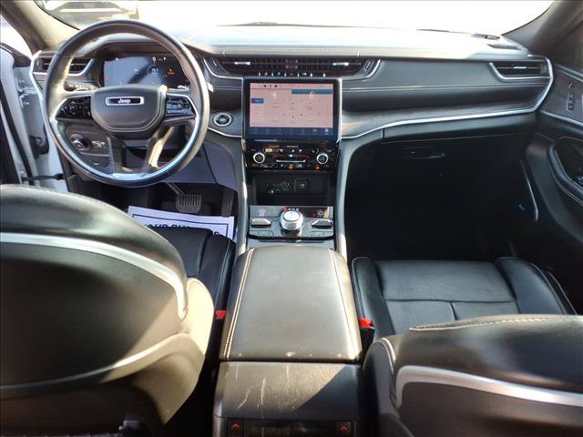 Used 2022 Jeep Grand Cherokee L Overland w/ Luxury Tech Group IV AWD/4WD image 38