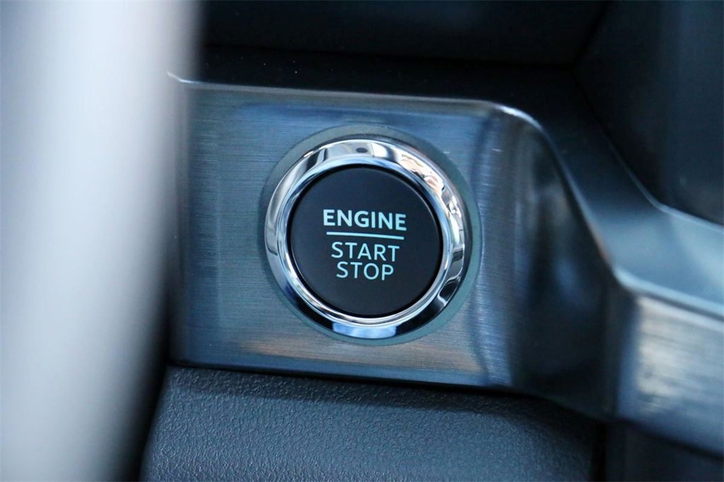 New 2026 Ford F350 Lariat w/ Black Appearance Package image 16