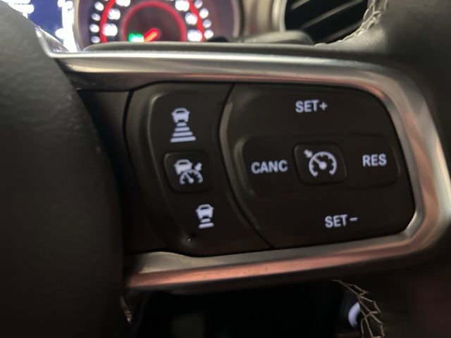 Used 2020 Jeep Wrangler Unlimited Rubicon w/ Dual Top Group AWD/4WD image 17