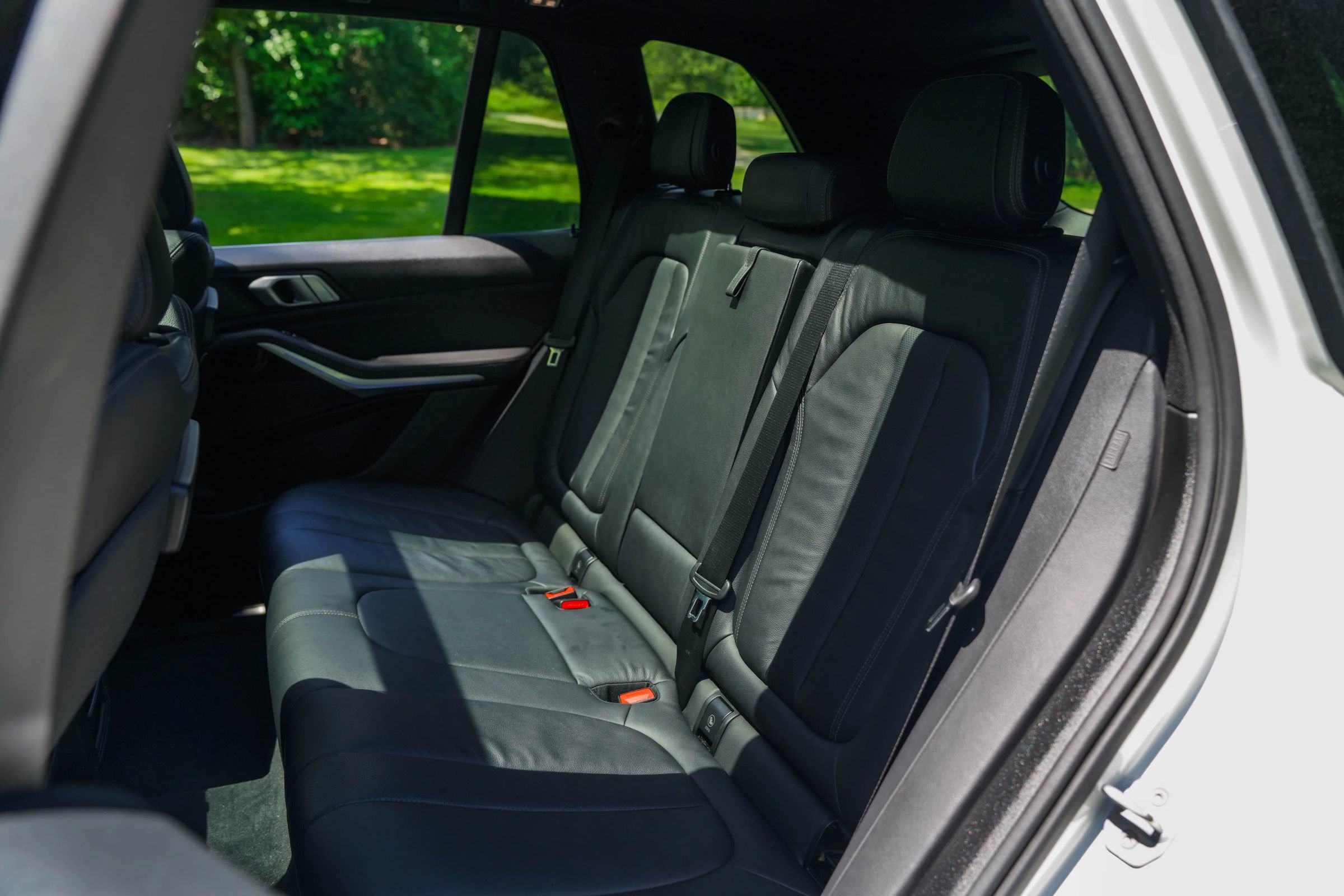 Used 2019 BMW X5 xDrive40i w/ Convenience Package AWD/4WD image 28