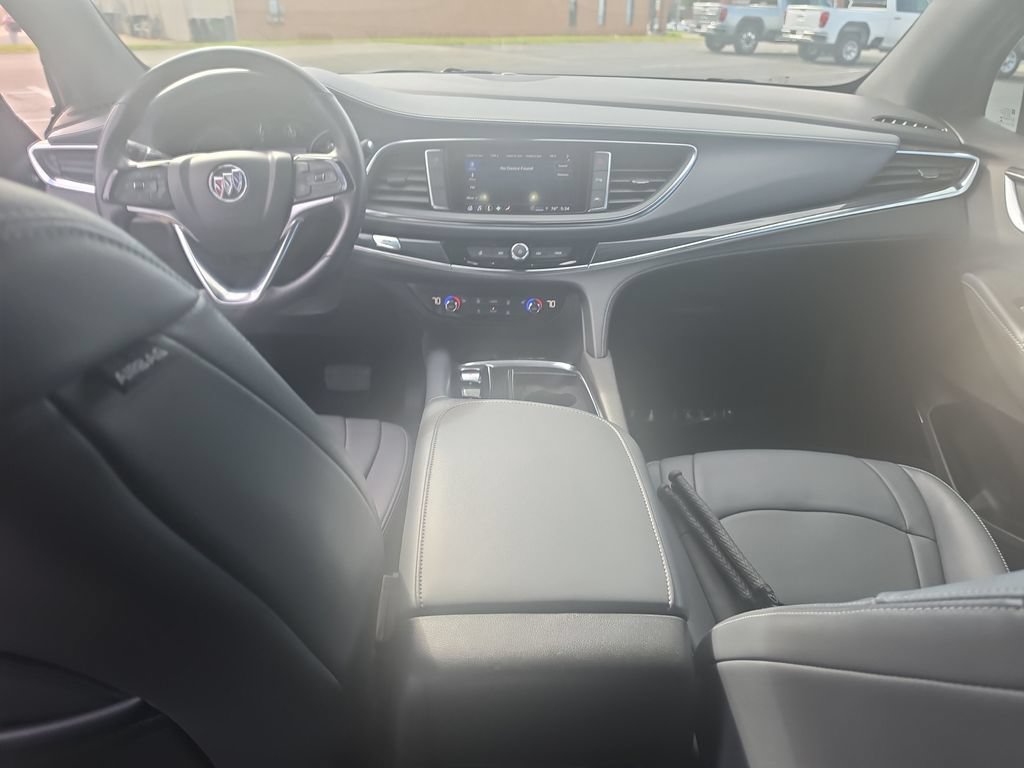 Certified 2023 Buick Enclave Essence FWD image 21