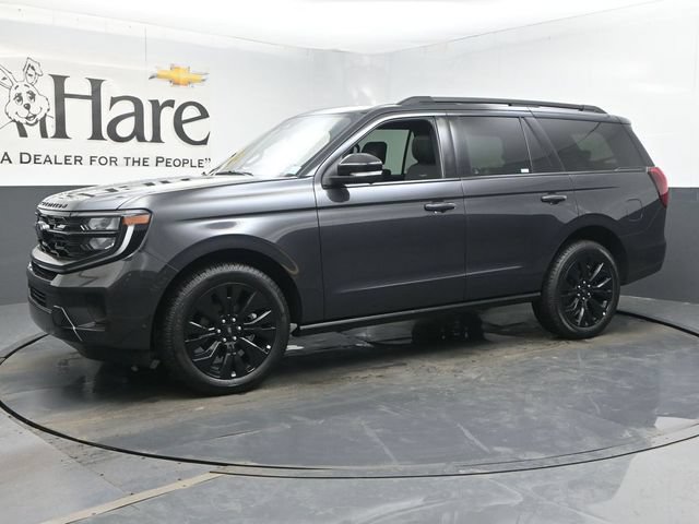 Used 2025 Ford Expedition Platinum w/ Stealth Appearance Package AWD/4WD image 34