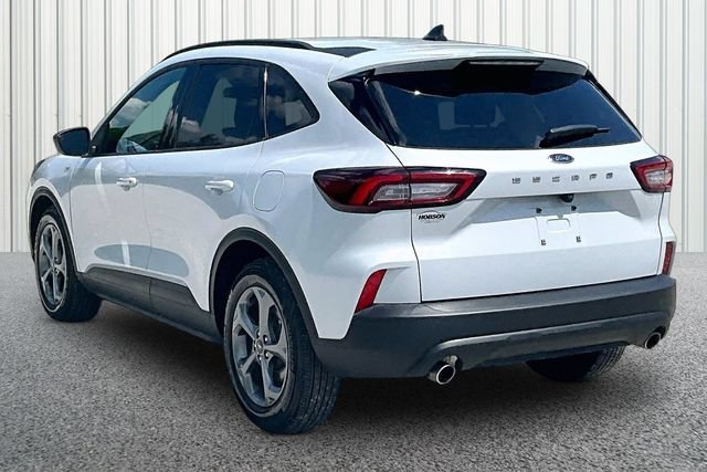 Used 2025 Ford Escape ST-Line FWD image 10