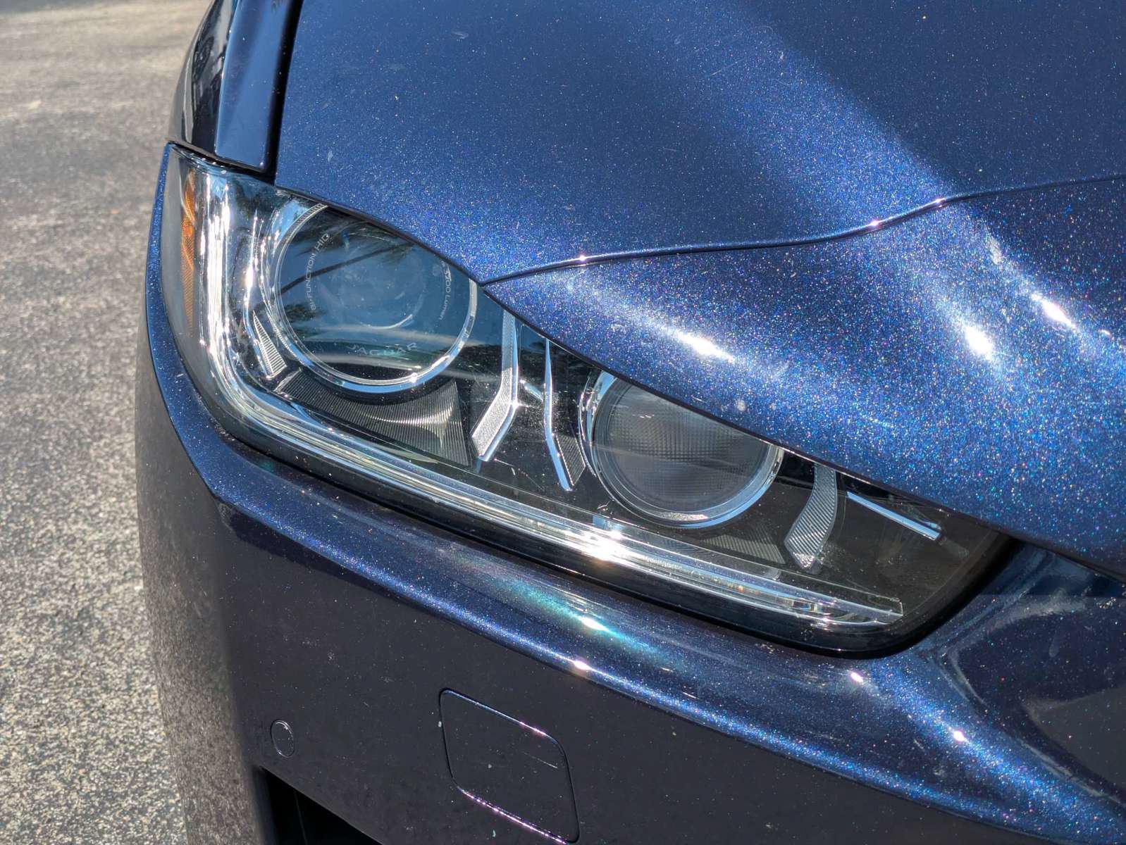 Used 2017 Jaguar XE Prestige AWD/4WD image 8