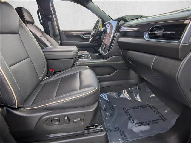 Used 2025 GMC Yukon Elevation AWD/4WD image 21