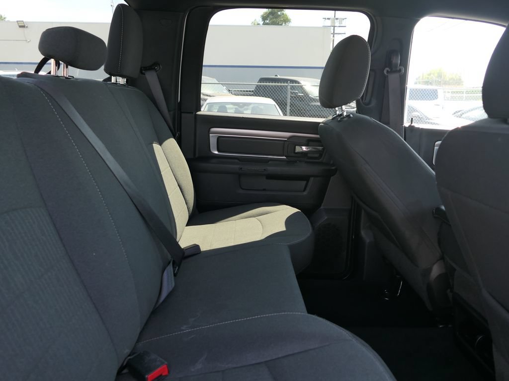 Used 2024 RAM 1500 Warlock RWD image 21