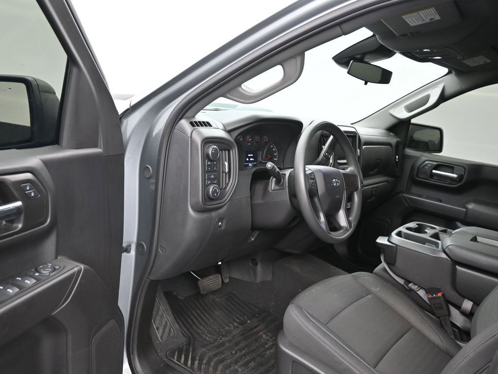 Used 2025 Chevrolet Silverado 1500 Custom Trail Boss image 10