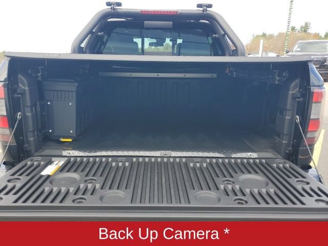Used 2023 Nissan Frontier PRO-4X w/ Pro Convenience Package AWD/4WD image 9