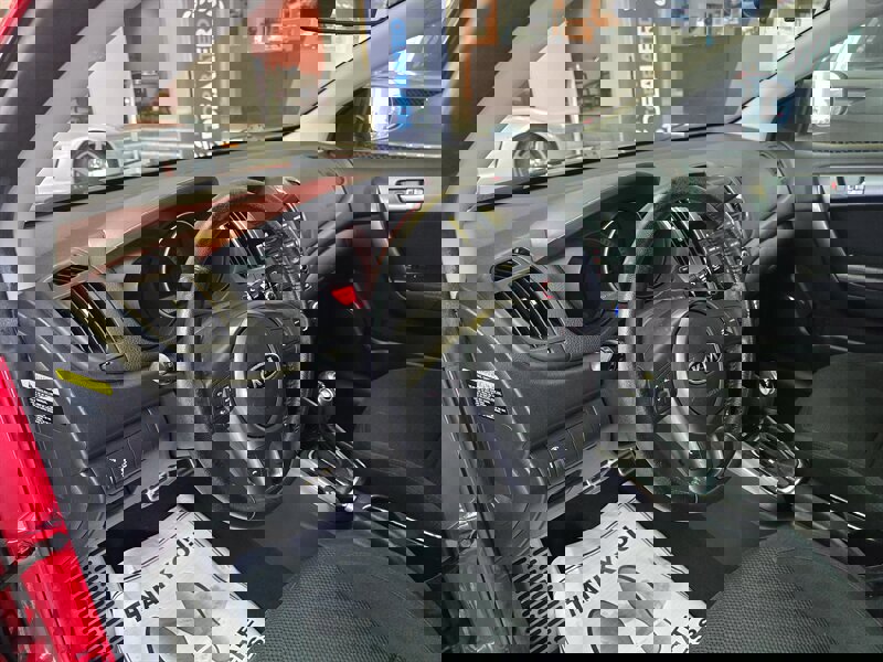 Used 2012 Kia Forte Koup SX image 8