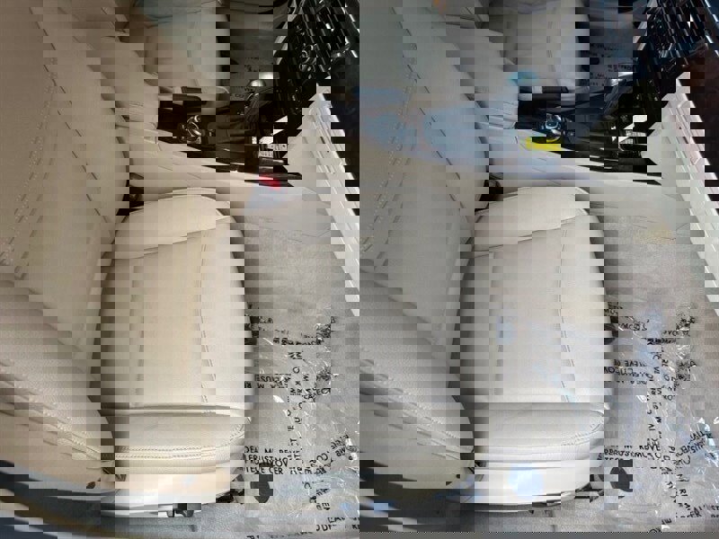 Used 2011 BMW 328i xDrive Sedan image 18