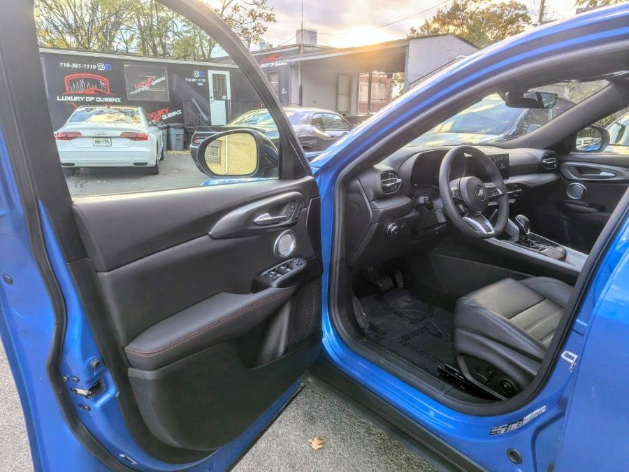 Used 2023 Dodge Hornet GT Plus w/ GT Blacktop Package image 7