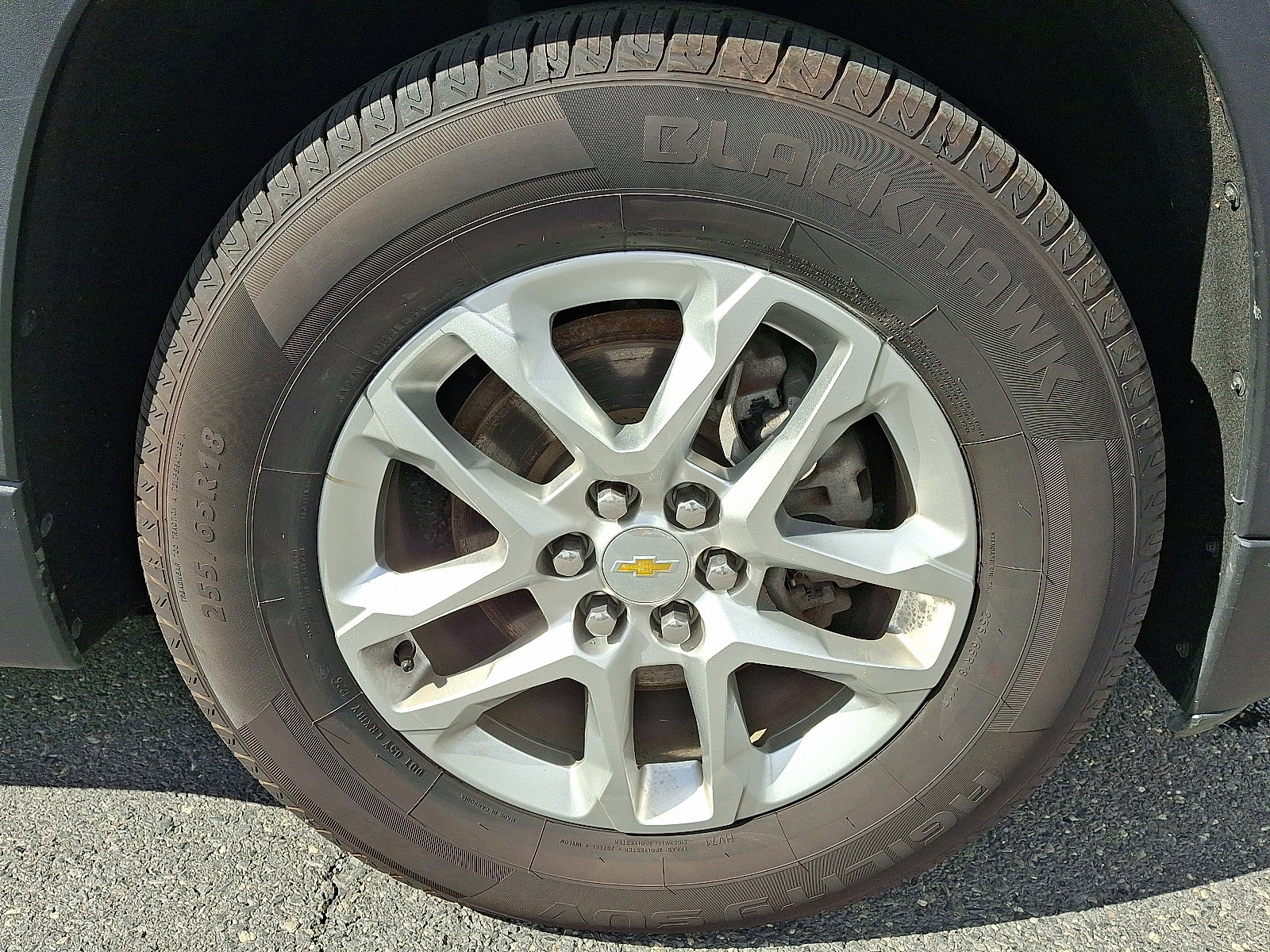 Certified 2023 Chevrolet Traverse LS w/ Safety Package FWD image 9
