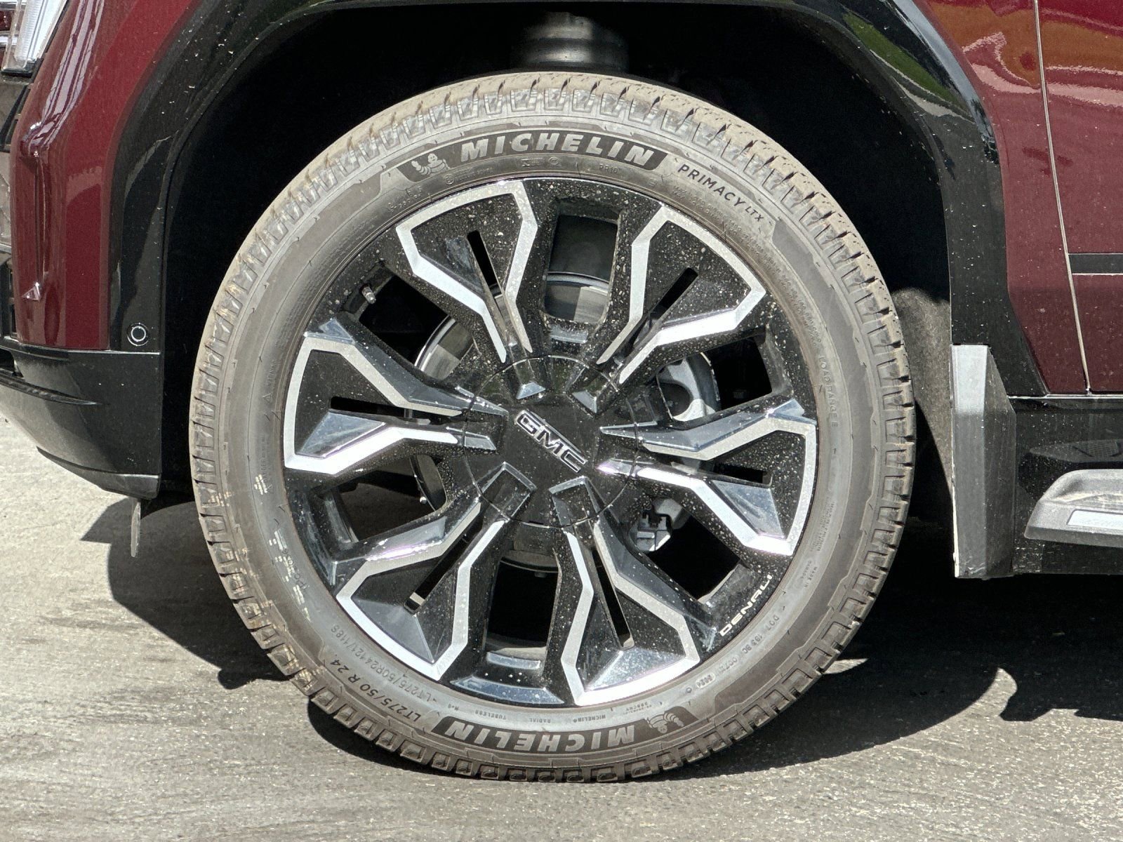 New 2025 GMC Sierra EV Denali AWD/4WD image 24
