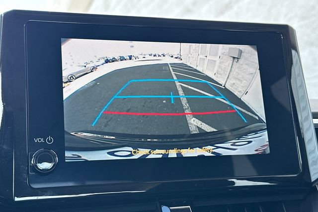 Used 2023 Toyota Corolla LE image 22