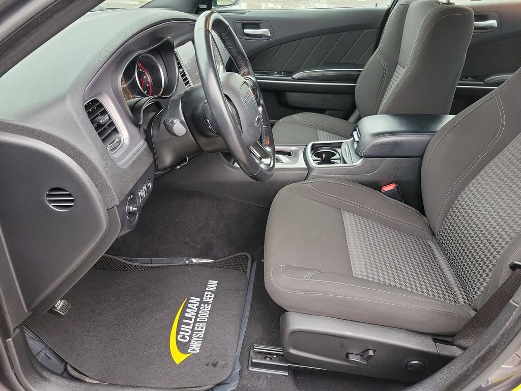 Used 2023 Dodge Charger SXT RWD image 23