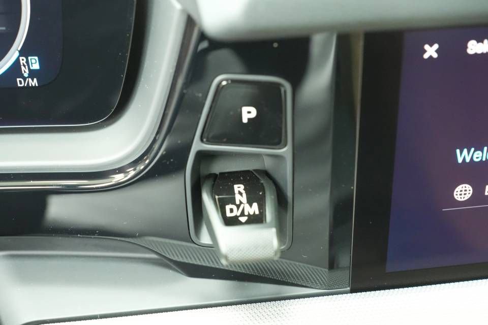 New 2026 Porsche Cayenne image 17