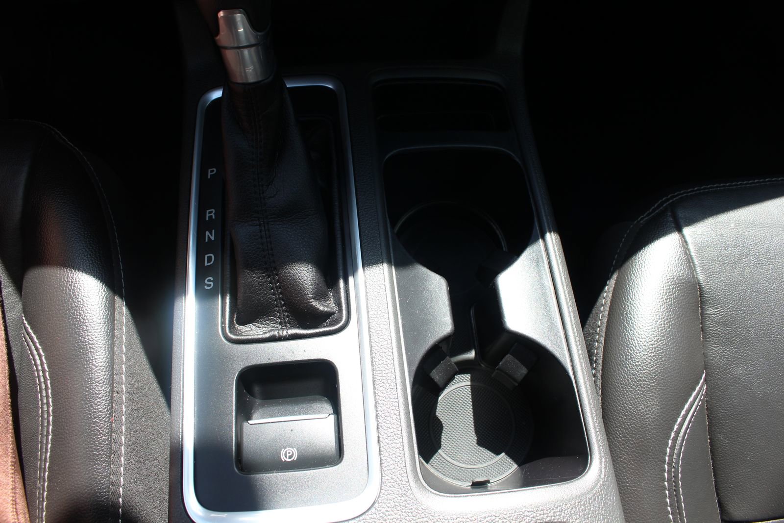 Used 2017 Ford Escape Titanium w/ Equipment Group 301A image 35