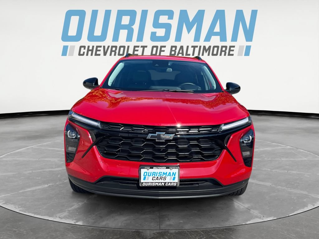 Used 2026 Chevrolet Trax LT w/ Sunroof Package FWD image 8