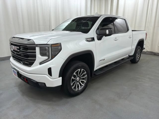 Used 2023 GMC Sierra 1500 AT4 AWD/4WD image 2