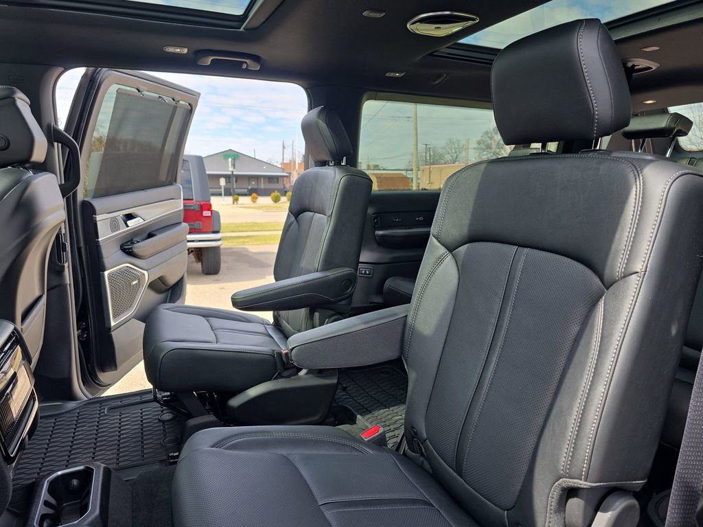 New 2026 Jeep Grand Wagoneer L Limited image 16