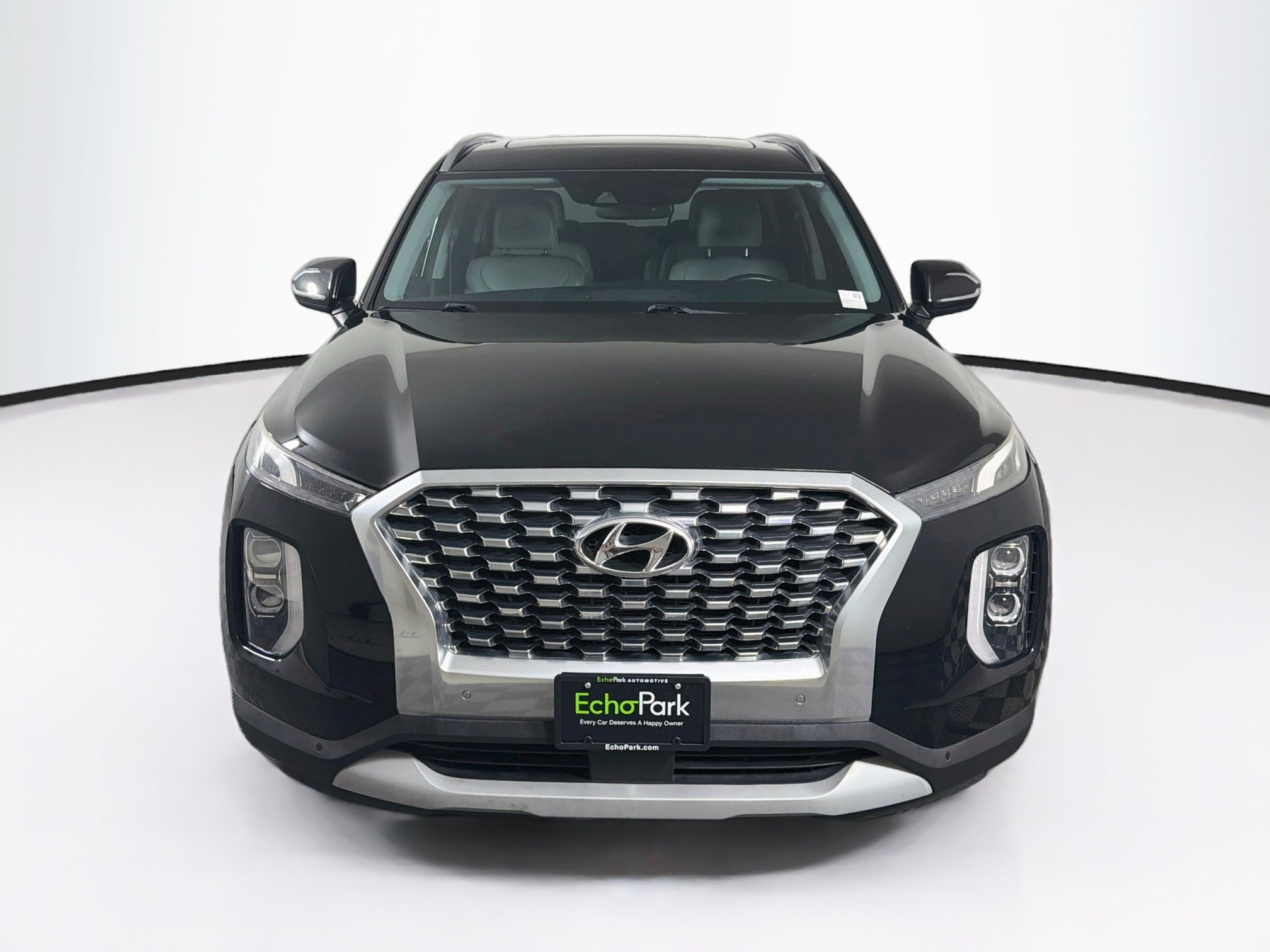 Used 2020 Hyundai Palisade SEL FWD image 2