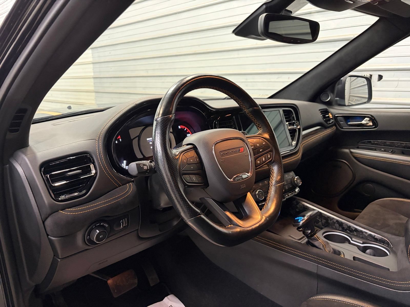 Used 2022 Dodge Durango R/T w/ Hemi Orange Plus Package AWD/4WD image 12