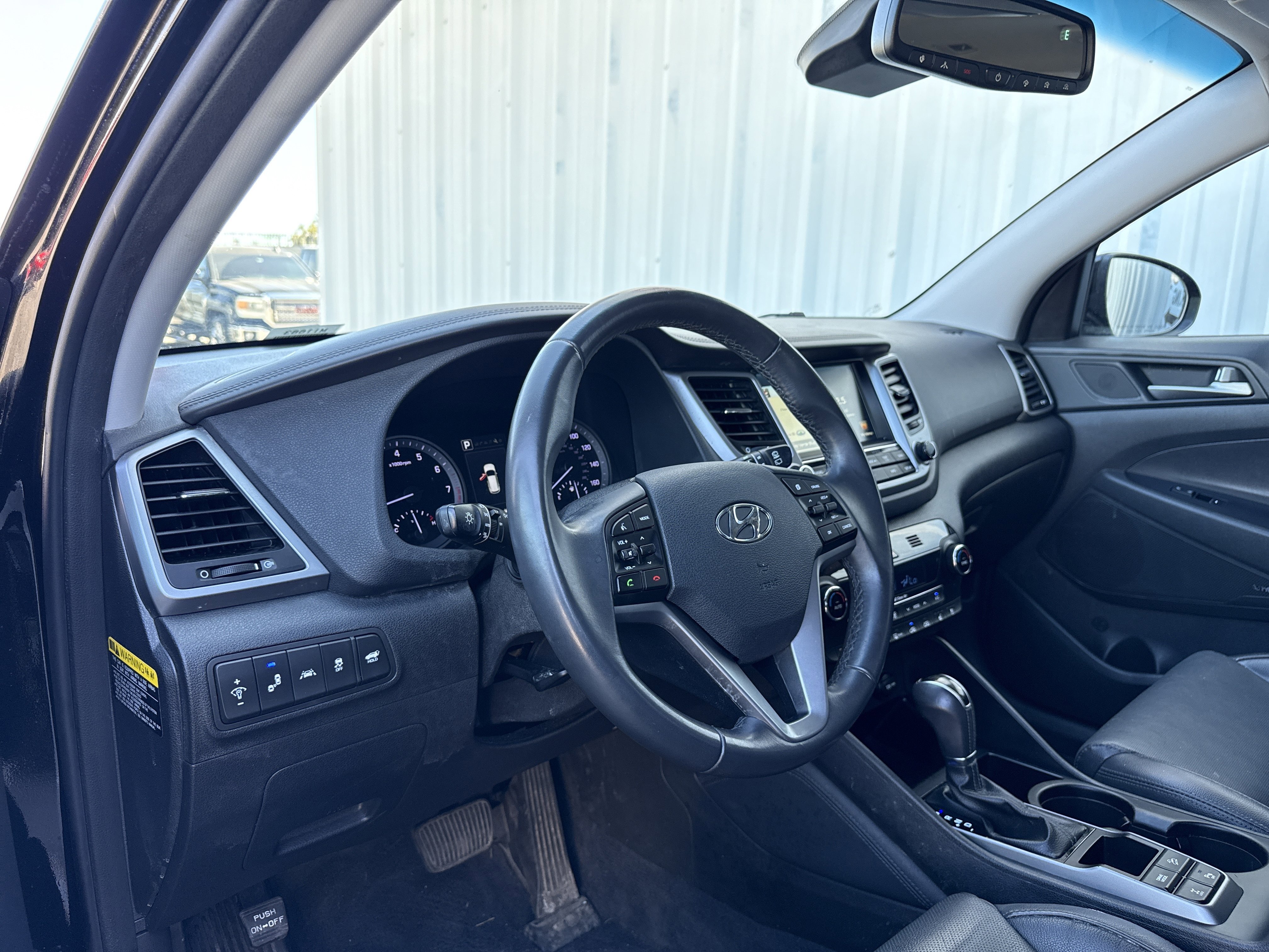 Used 2017 Hyundai Tucson Limited w/ Limited Ultimate Package 03 image 15