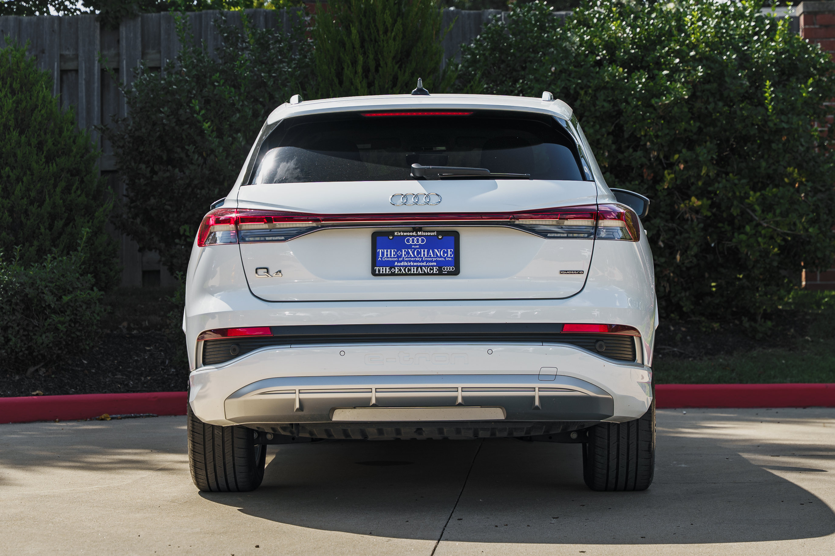 Used 2023 Audi Q4 e-tron Prestige AWD/4WD image 26