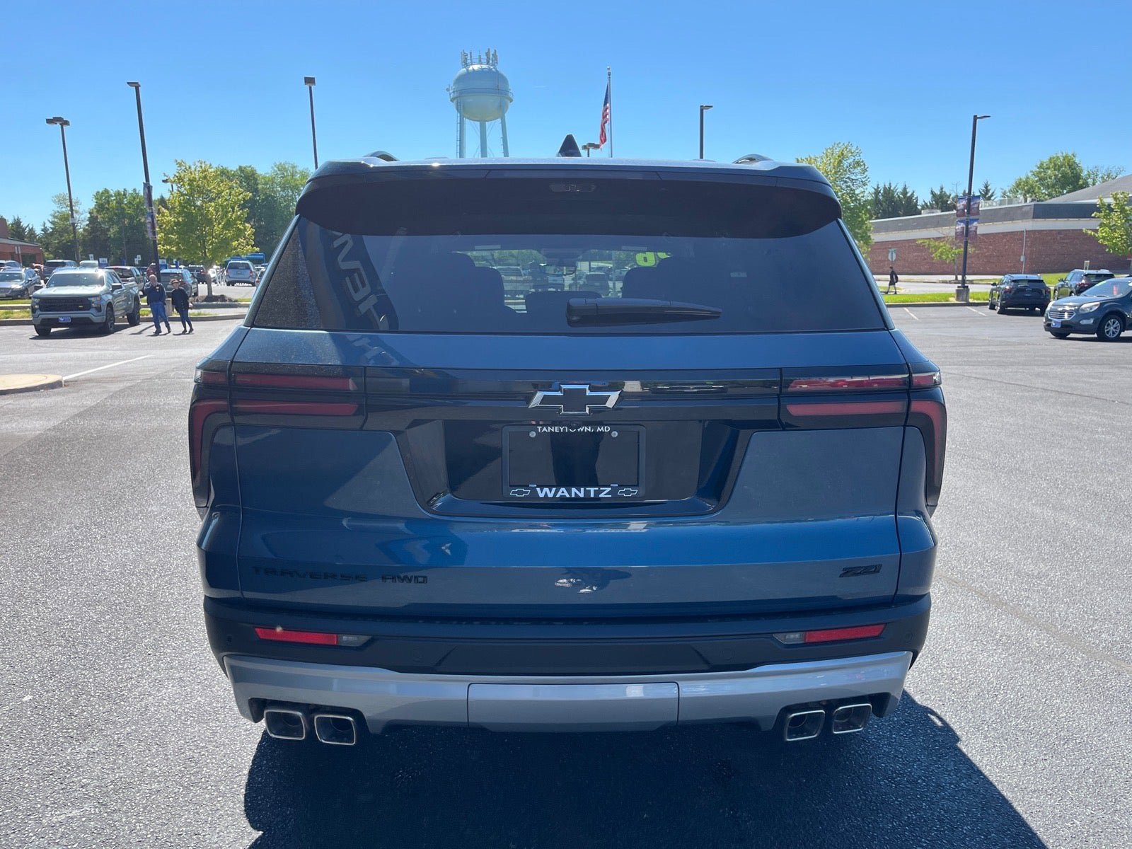New 2026 Chevrolet Traverse Z71 w/ Enhanced Driving Package AWD/4WD image 7