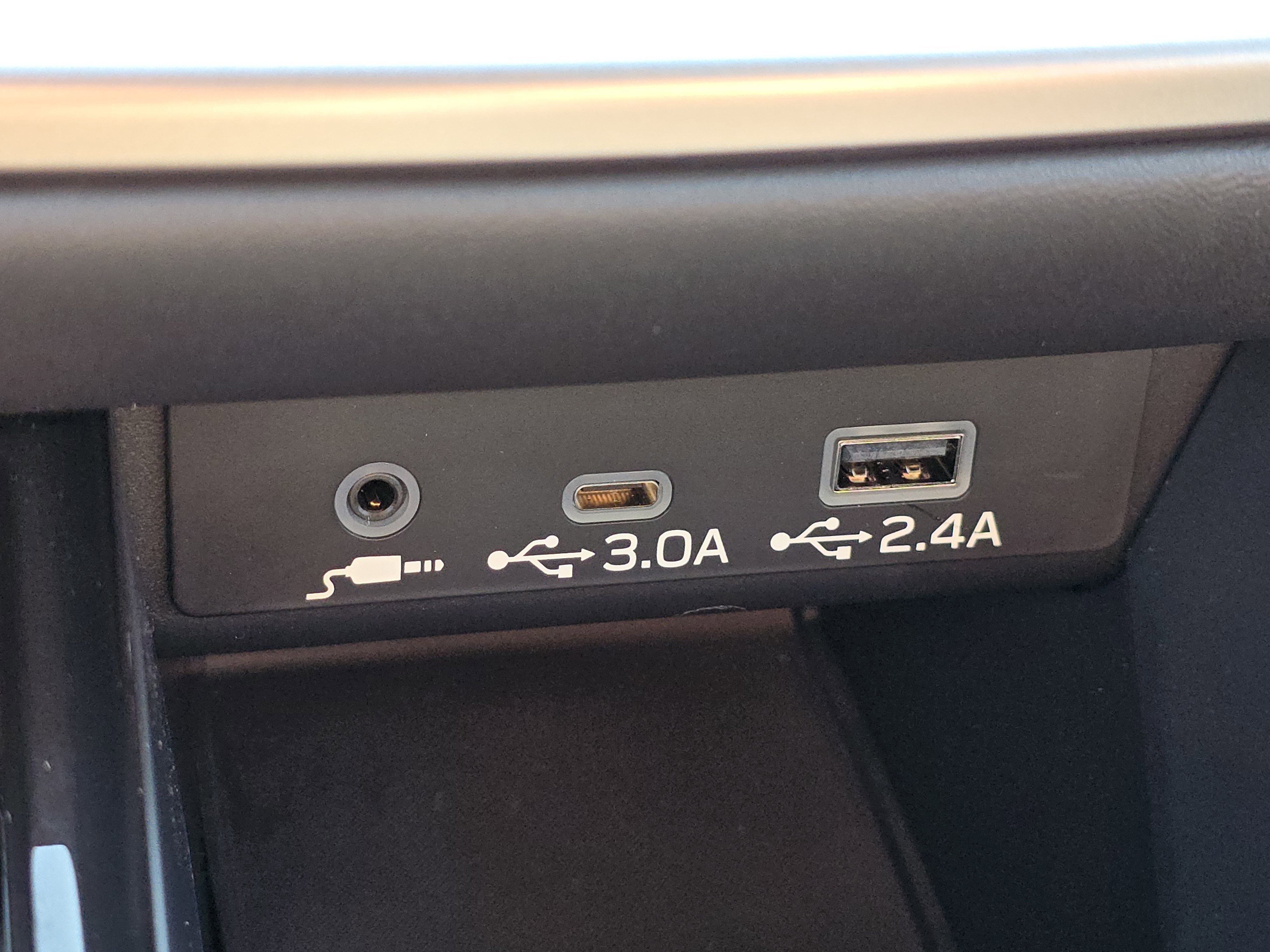 New 2025 Subaru Outback Premium image 12