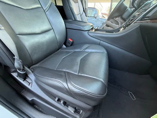 Used 2016 Cadillac Escalade ESV Premium image 25