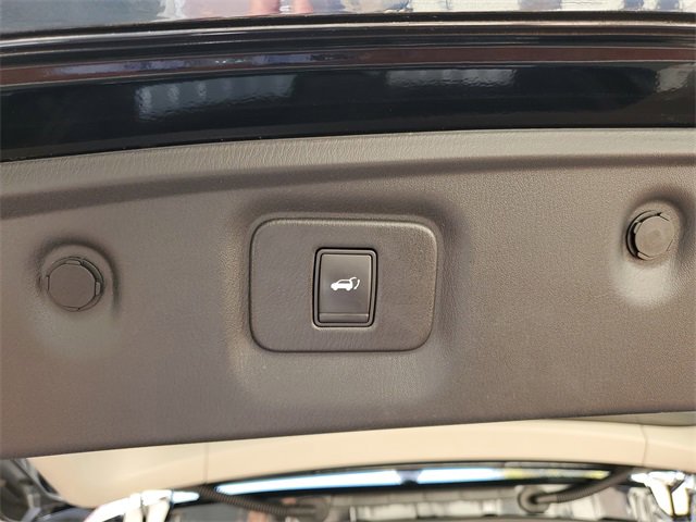 Used 2020 INFINITI QX60 Luxe w/ Essential Package image 8